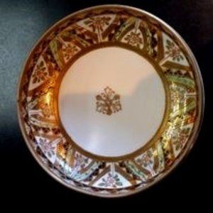 NIPPON JAPANESE HAND PAINTED 24k GOLD